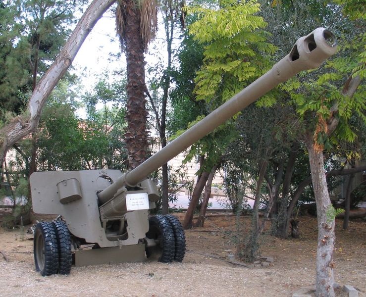 100-мм противотанковая пушка БС-3.
