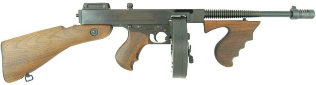 Пистолет-пулемет Томсон США.